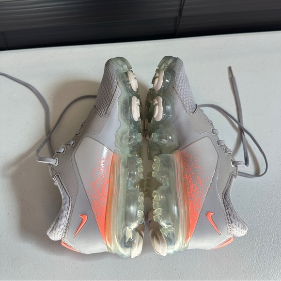 Nike Air Vapormax Running Shoes 917962-008
Atmos 4Y women's 5.5 - Picture 10 of 13